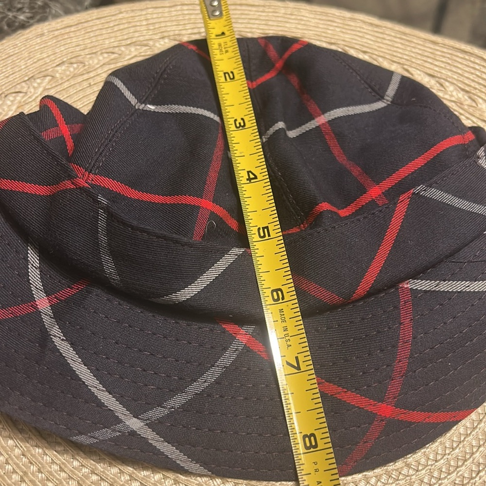 Vintage Burberry Crusher Men’s Hat! Made in England! Burberry - Picture 9 of 12